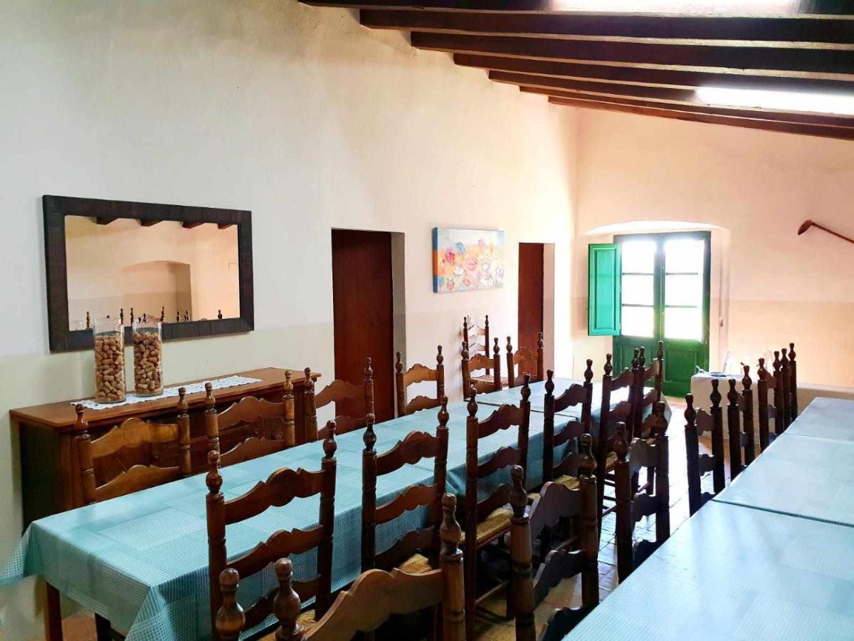 Villa Entre Banyoles Besalu Hasta 30 Personas à Gérone Extérieur photo